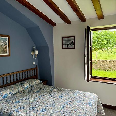 Posada La Roblera Casa de hóspedes Orena Exterior foto