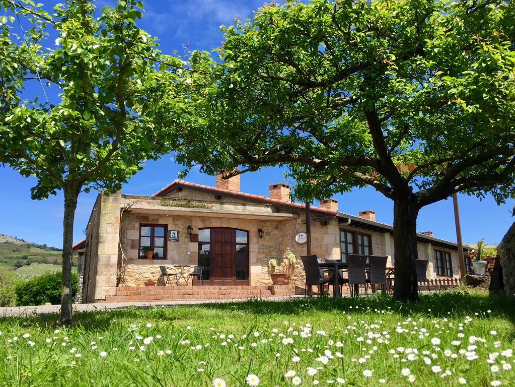 Posada La Roblera Casa de hóspedes Orena Exterior foto